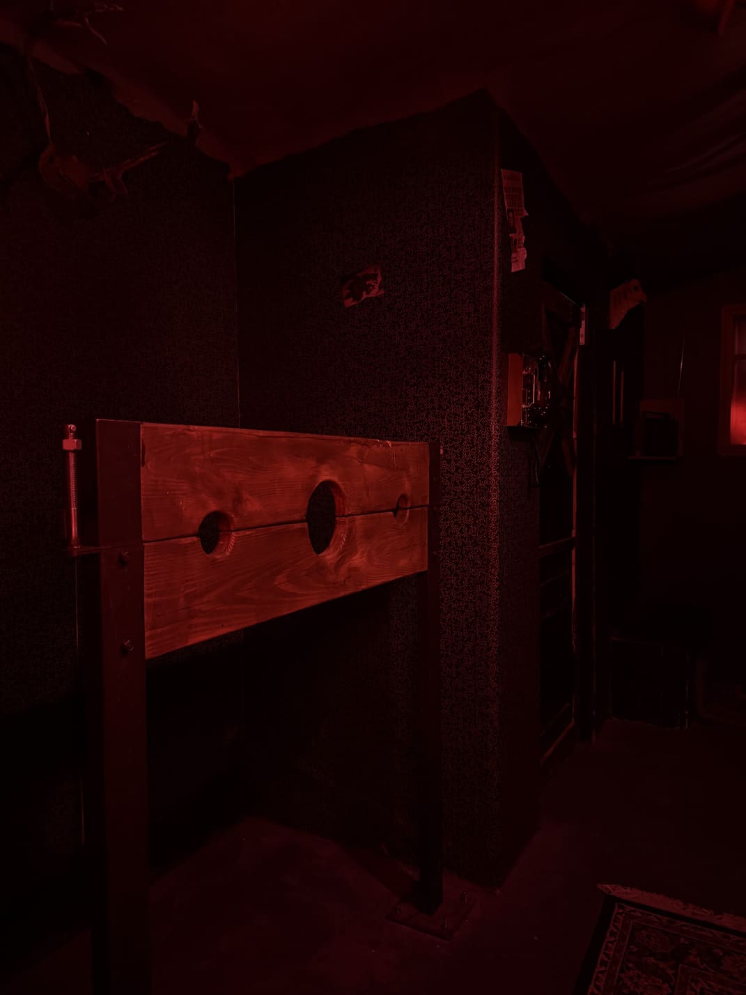 Хорор, с 2 актёрами  Фобия