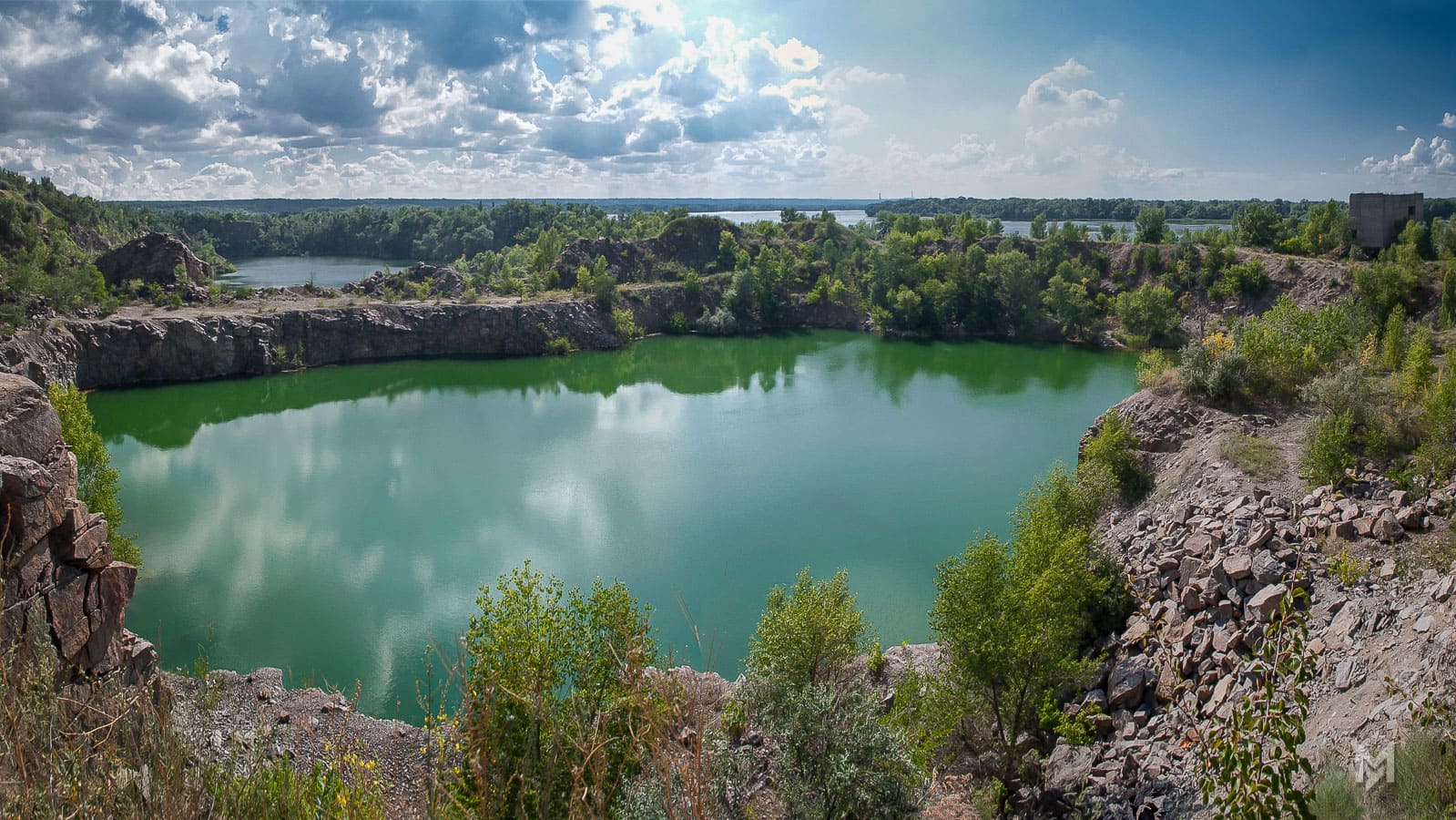 Таромский карьер возле Днепра